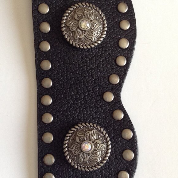 Black Studded Genuine Leather Scalloped Edge Belt Rhinestones Accessories - Picture 3 of 7